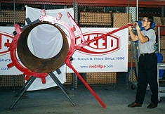 Использование поворотного роторного трубореза Reed Rotary Cutter RC36S