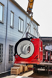 Погрузка гидравлического стыкового сварочного аппарата для пэ труб Gas Fusion Red-1000 Погрузка гидравлического стыкового сварочного аппарата для пэ труб Gas Fusion Red-1000